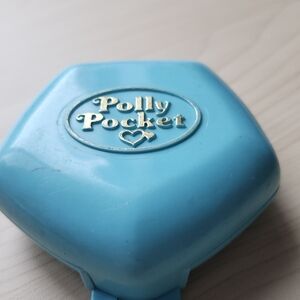 Polly Pocket Blue vintage 1992 nursery NO figure